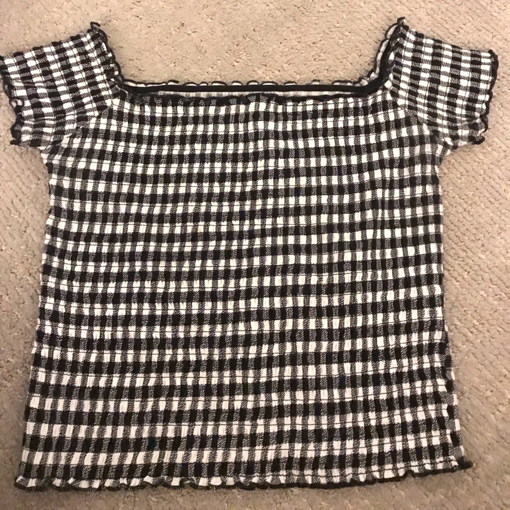 Hollister off the shoulder rifle top